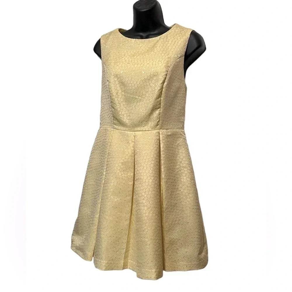 🍀2/$22 Forever 21 Yellow Sleeveless Geometric Fit Flare Mini Dress Womens Medium - Picture 2 of 13